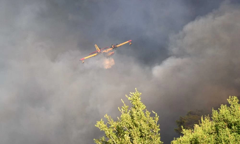 Φωτιά στην Αχαΐα: Συστάσεις από πνευμονολόγους προς τους κατοίκους της περιοχής
